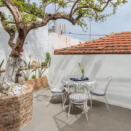 Blue Heaven Loft House شقة سكوبيلوس تاون