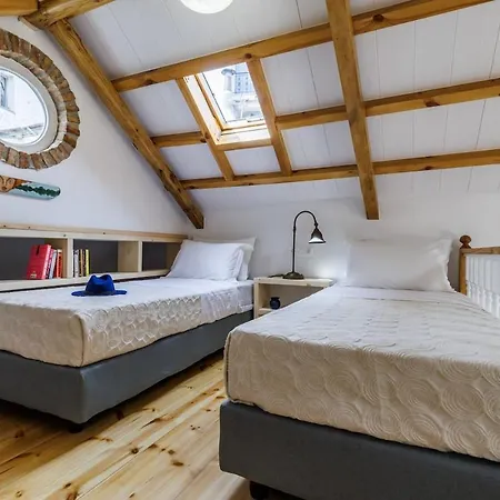 Blue Heaven Loft House