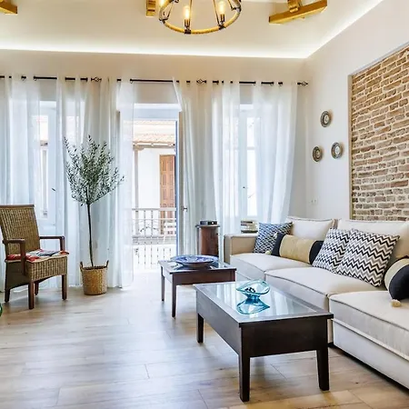 Blue Heaven Loft House Apartment